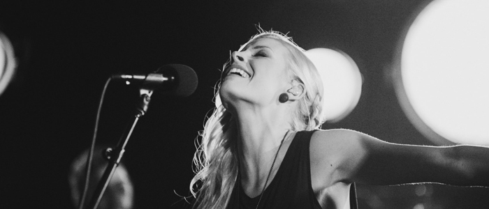 fast-songs-for-worship